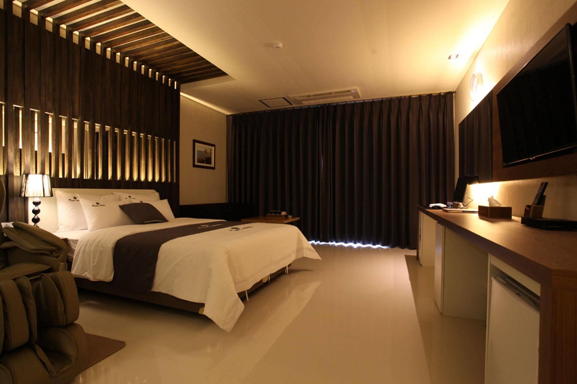Drive In Hotel Tiamo Pocheon Dış mekan fotoğraf
